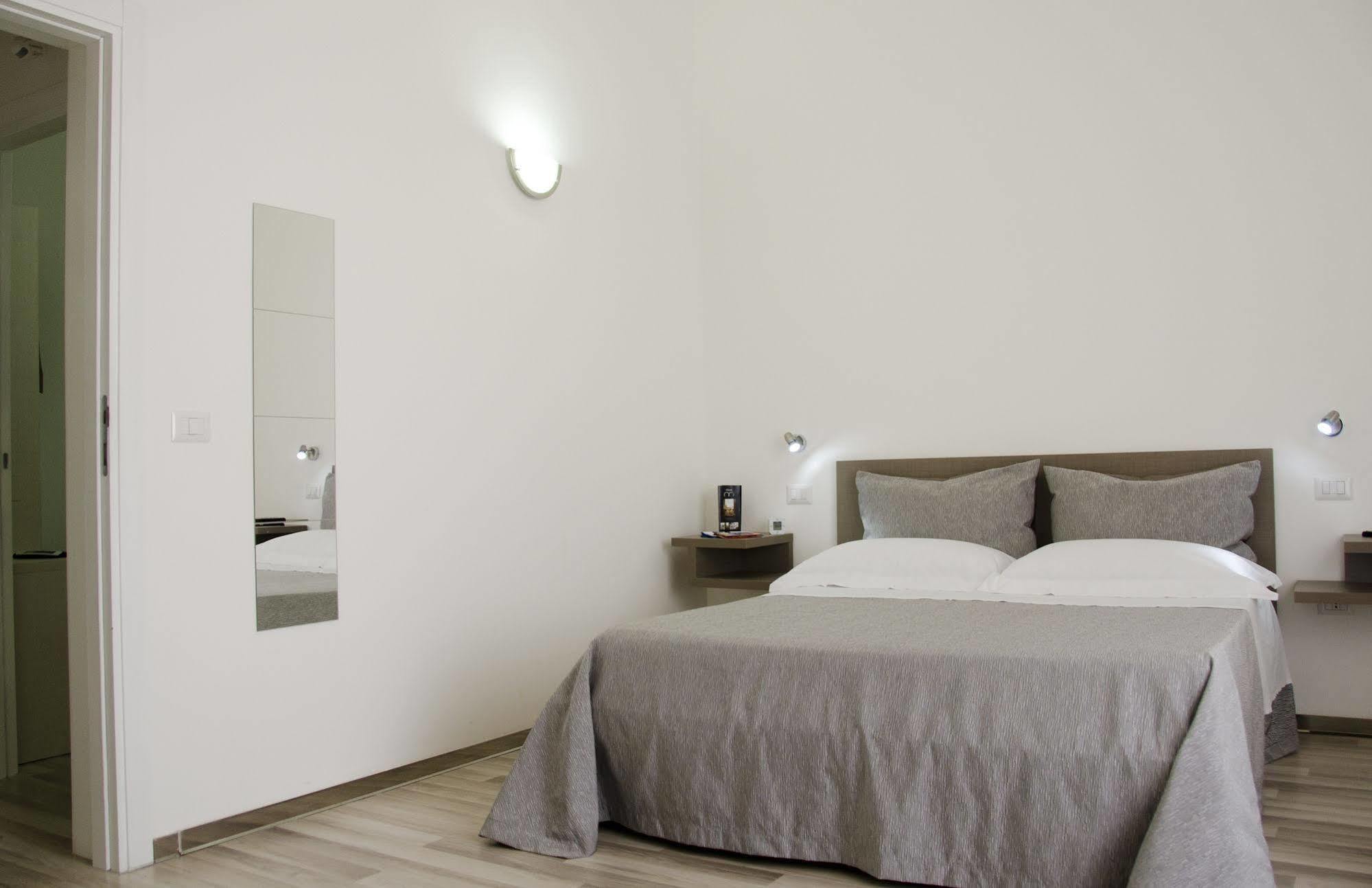 Bed and Breakfast Il Corso Порто-Чезарео Экстерьер фото